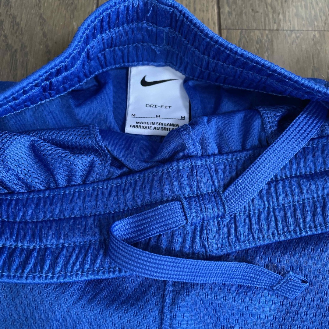 NIKE(ナイキ)のナイキ　ハーフパンツ　キッズM キッズ/ベビー/マタニティのキッズ服男の子用(90cm~)(パンツ/スパッツ)の商品写真