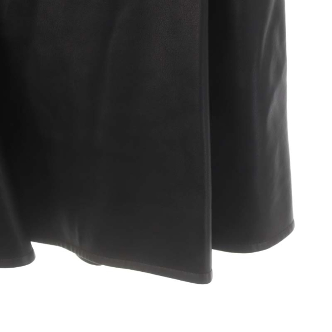 フォクシーニューヨーク エコレザースカート フレアスカート 膝丈 38736 レディースのスカート(ひざ丈スカート)の商品写真