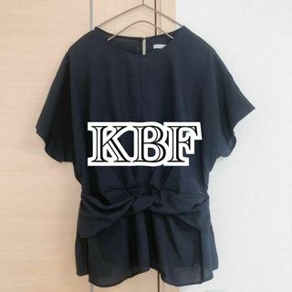 ケービーエフ(KBF)のKBF ブラウス ドルマン 半袖 タック ネイビー(シャツ/ブラウス(半袖/袖なし))