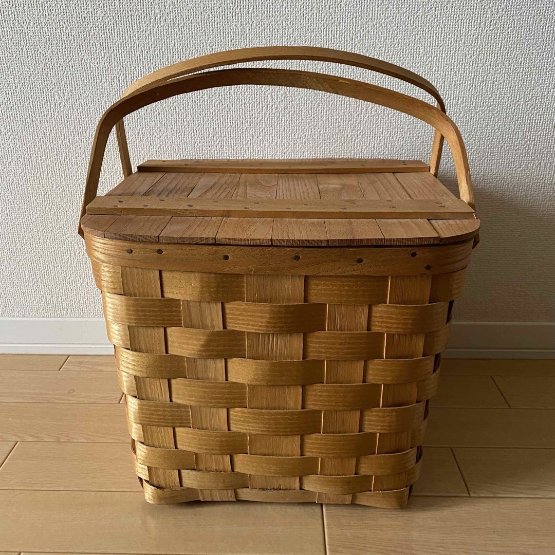 VINTAGE(ヴィンテージ)のVintage Basketville Putney Vermont  スポーツ/アウトドアのアウトドア(テーブル/チェア)の商品写真