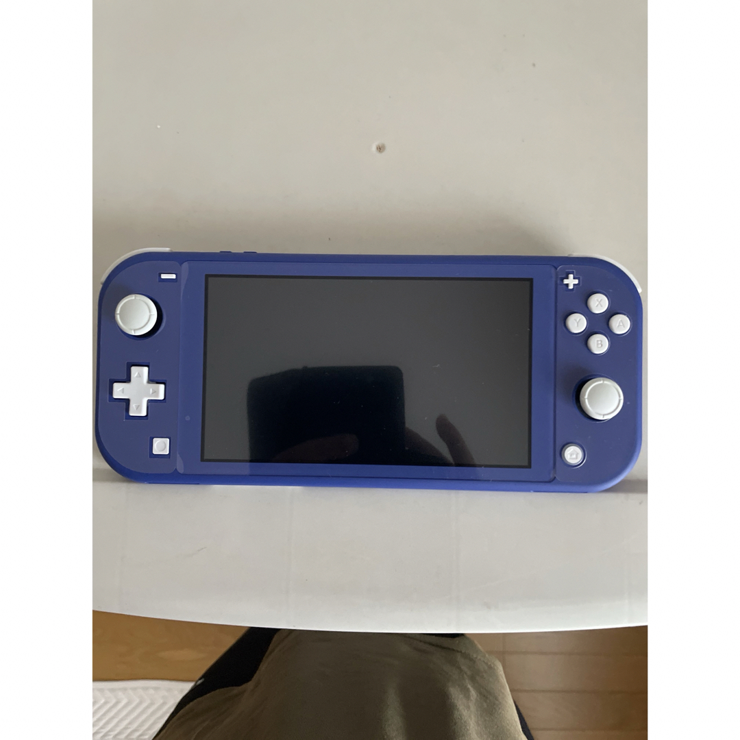 Nintendo Switch(ニンテンドースイッチ)のNintendo Switch LITE ブルー 他 エンタメ/ホビーのゲームソフト/ゲーム機本体(家庭用ゲーム機本体)の商品写真