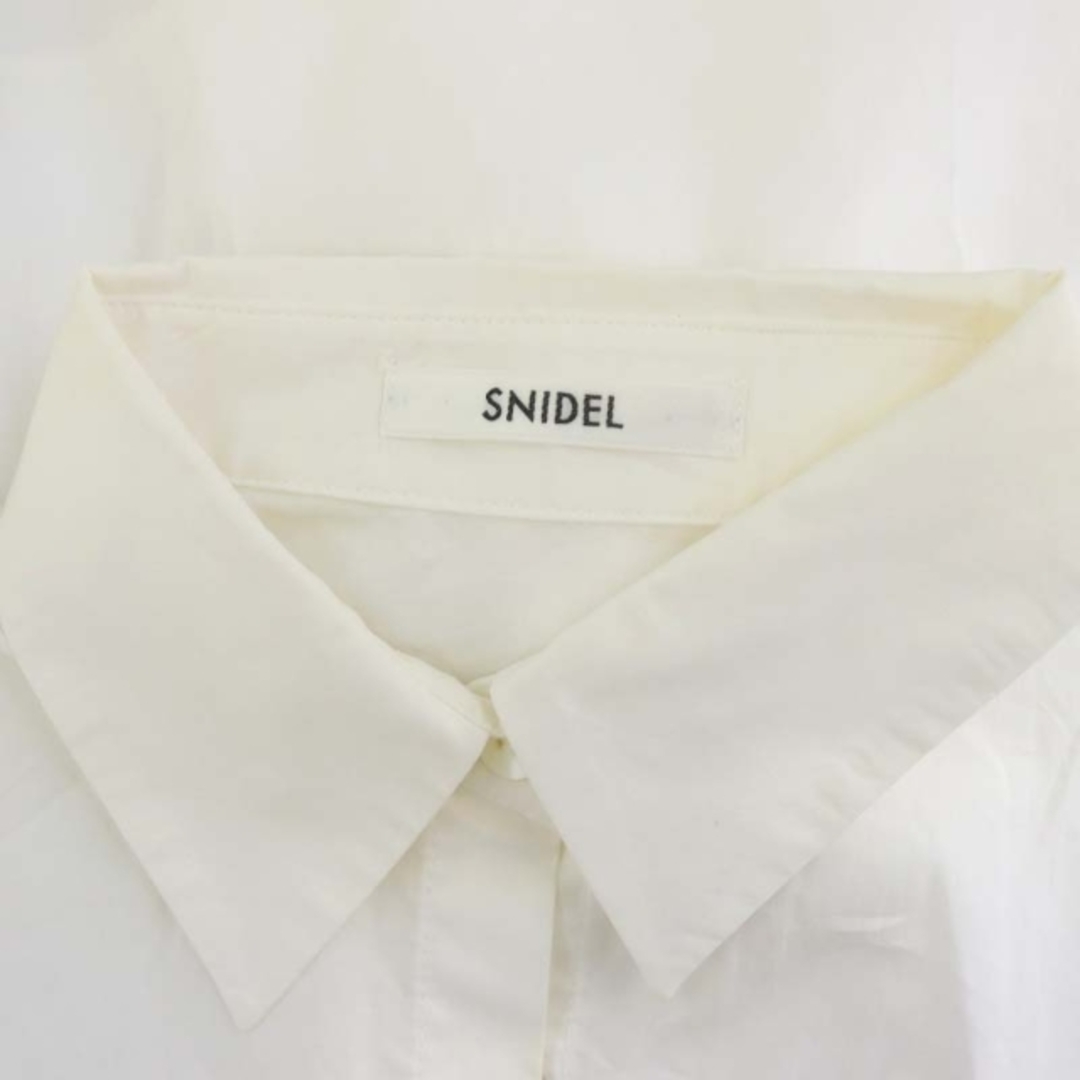 SNIDEL(スナイデル)のスナイデル 22AW シャツレイヤードケーブルニットプルオーバー 2点セット レディースのトップス(ニット/セーター)の商品写真