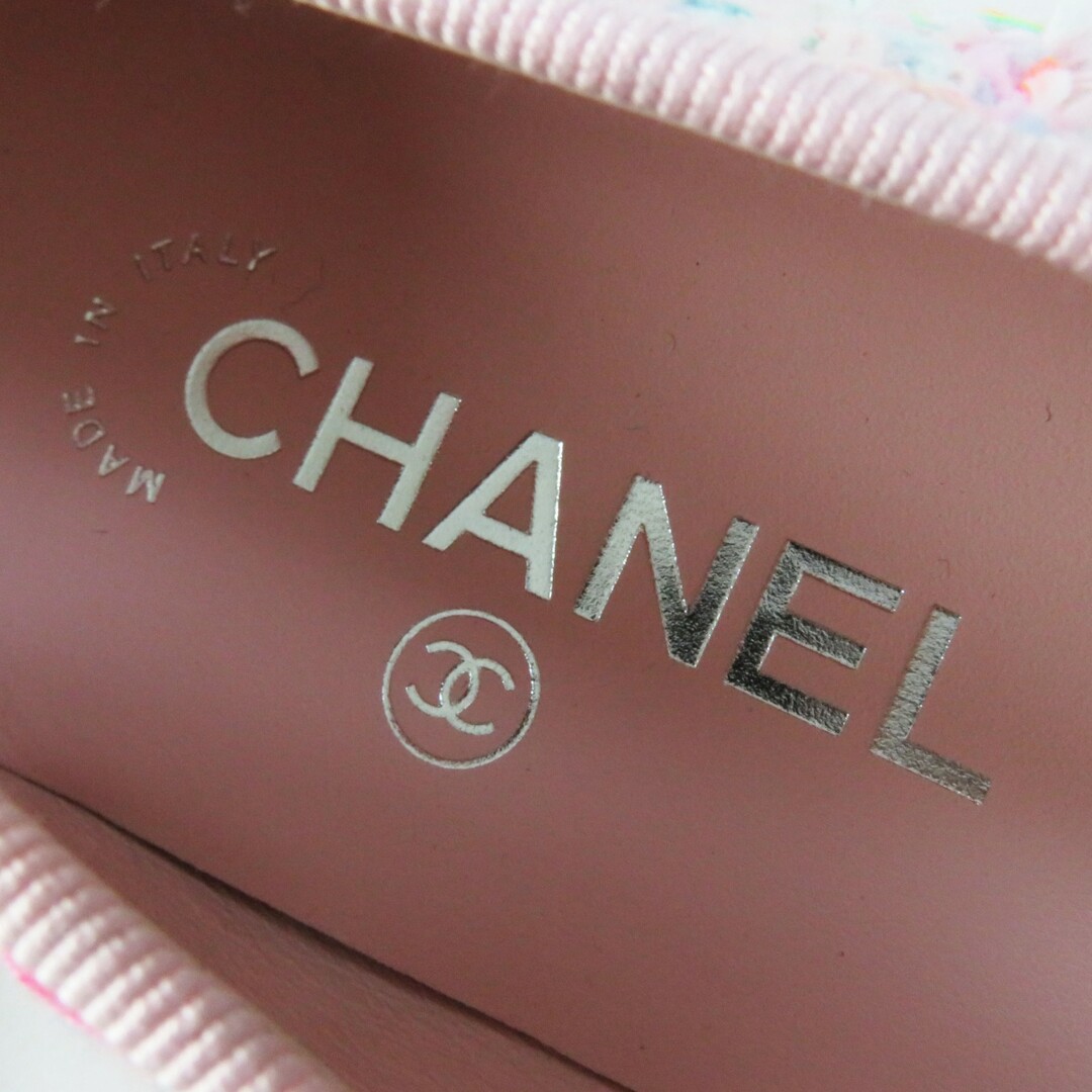 CHANEL(シャネル)の未使用品◎CHANEL シャネル 24C G02819 Ballet flats コットンツイード パテントカーフスキン バレエシューズ ホワイト マルチ 38 箱・保存袋付き イタリア製 レディース レディースの靴/シューズ(バレエシューズ)の商品写真