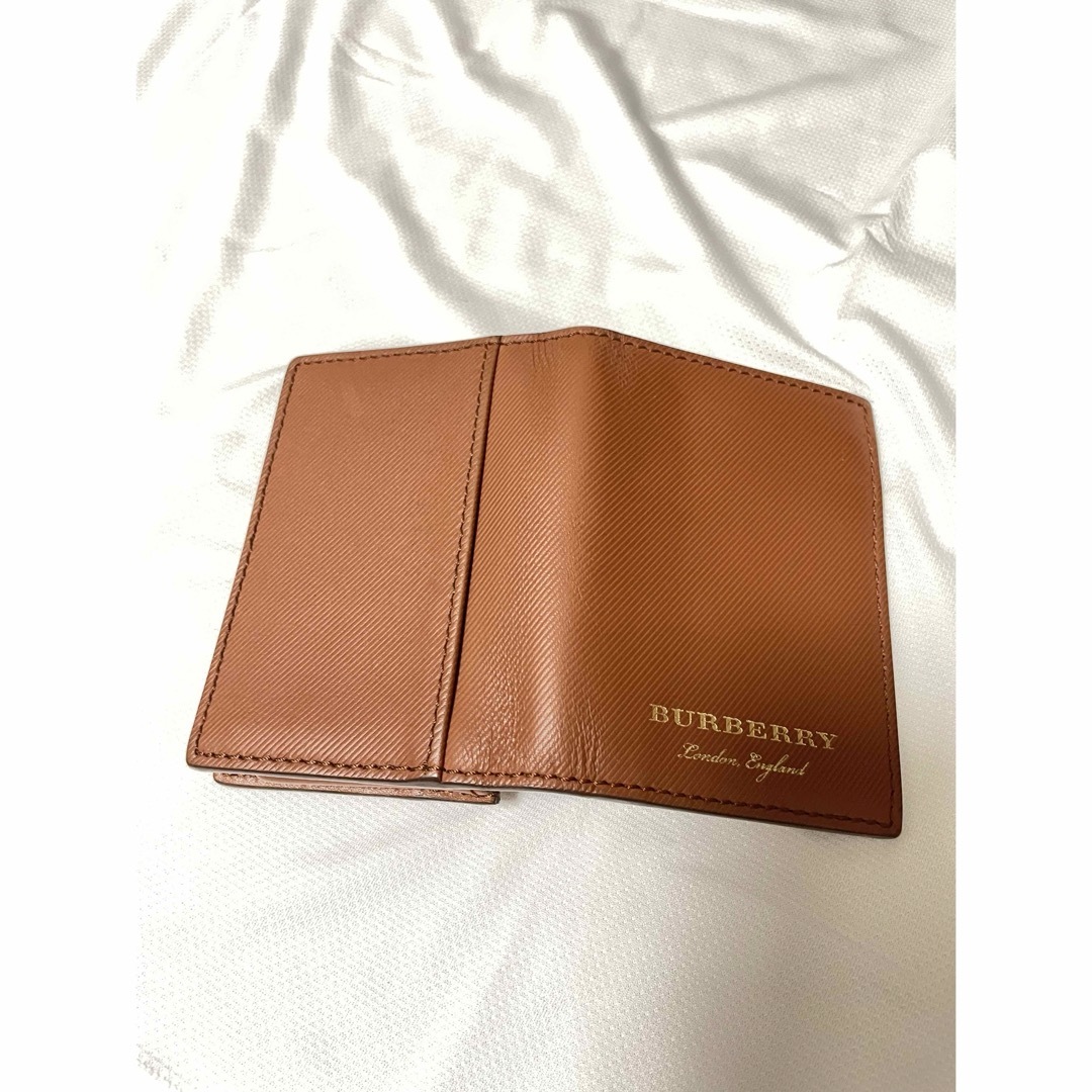 BURBERRY(バーバリー)のburberry 名刺入れ レディースのファッション小物(名刺入れ/定期入れ)の商品写真