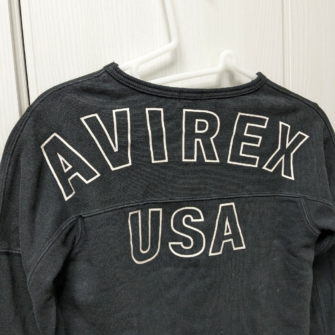 AVIREX(アヴィレックス)の㊿AVIREX／キッズトレーナー／黒／140cm キッズ/ベビー/マタニティのキッズ服男の子用(90cm~)(Tシャツ/カットソー)の商品写真