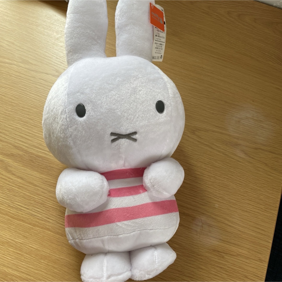 miffy(ミッフィー)のミッフィ　ぬいぐるみ エンタメ/ホビーのおもちゃ/ぬいぐるみ(ぬいぐるみ)の商品写真