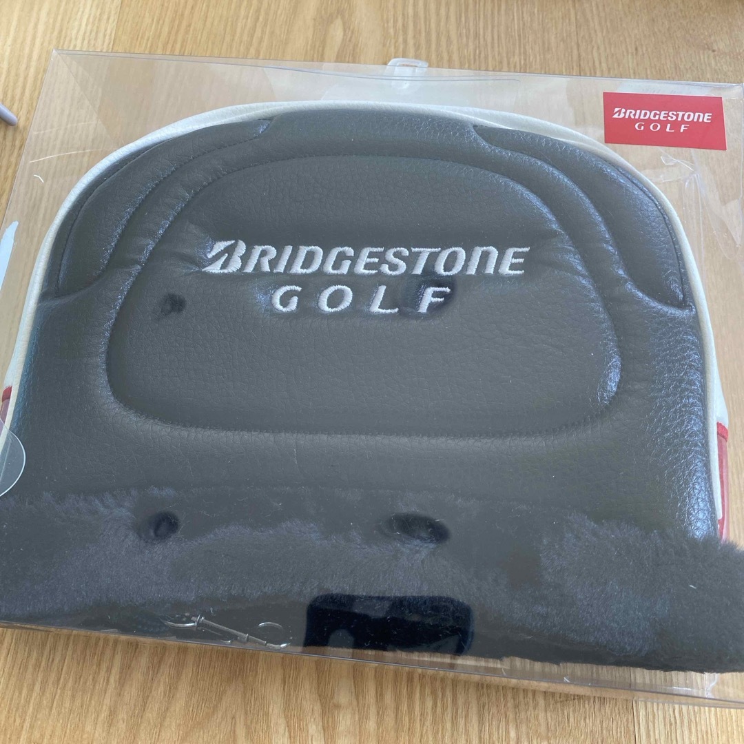 BRIDGESTONE(ブリヂストン)のブリヂストンゴルフ⛳️アイアンカバー スポーツ/アウトドアのゴルフ(その他)の商品写真