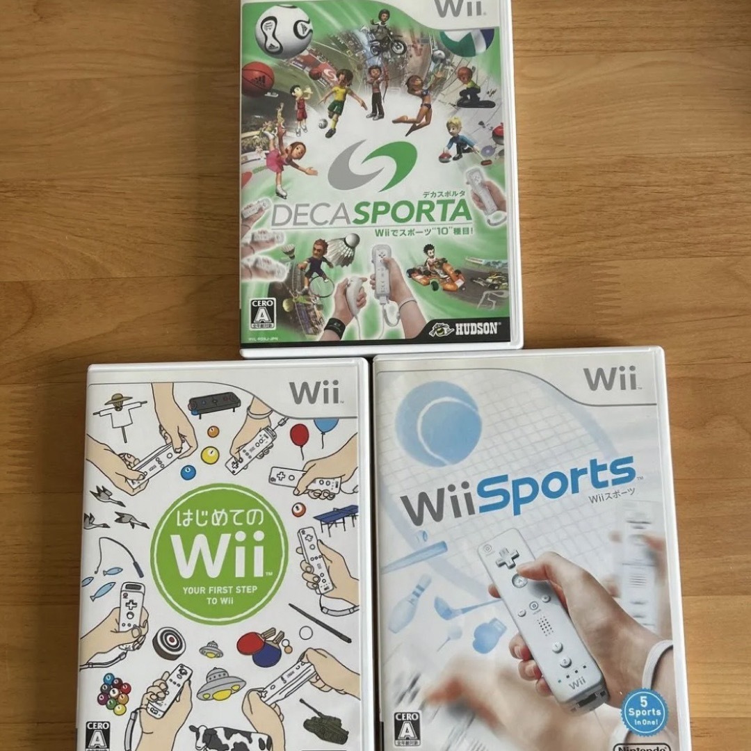 任天堂(ニンテンドウ)の任天堂 Nintendo Wii本体とスポーツソフトセット エンタメ/ホビーのゲームソフト/ゲーム機本体(家庭用ゲーム機本体)の商品写真