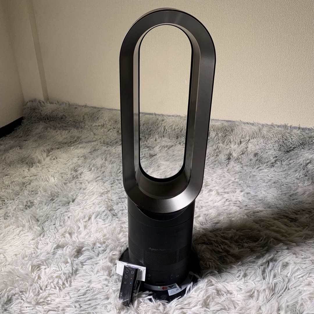 Dyson(ダイソン)の【美品】dyson ファンヒーター hot + cool AM05 リモコン付 スマホ/家電/カメラの冷暖房/空調(扇風機)の商品写真