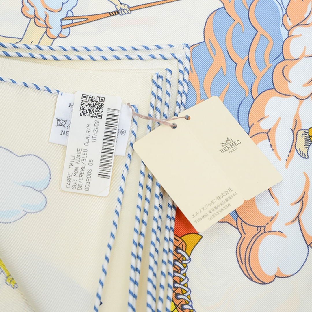 Hermes(エルメス)のエルメス カレ90 スカーフ 私の雲 Sur Mon Nuage クリーム/ブル レディースのファッション小物(バンダナ/スカーフ)の商品写真