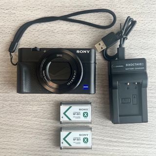 ソニー(SONY)のSONY DSC-RX100M3(バッテリー2つ、社外品の充電器付き)(コンパクトデジタルカメラ)