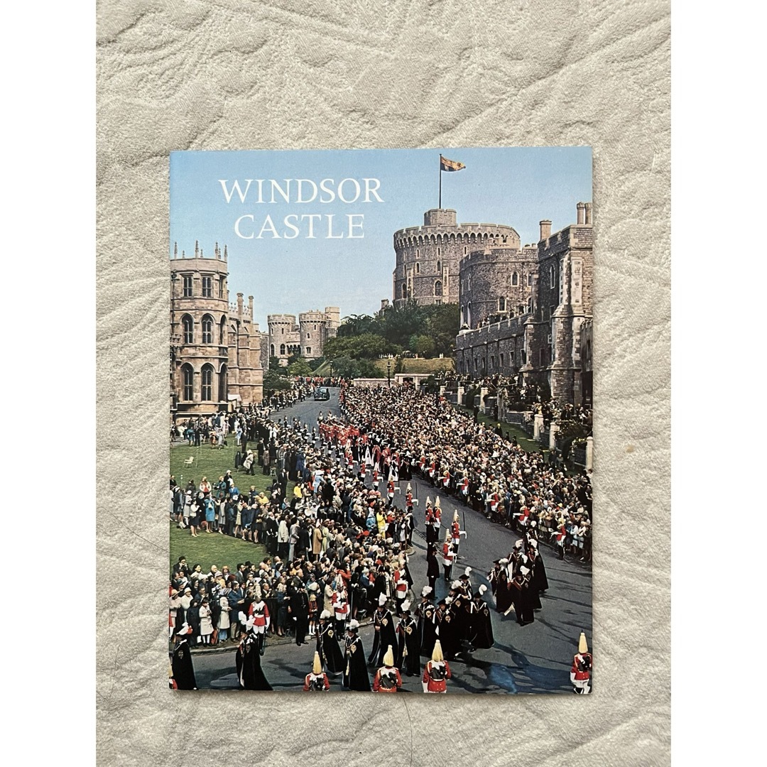 Windsor Castle スーベニアブック　英語版 エンタメ/ホビーの本(地図/旅行ガイド)の商品写真