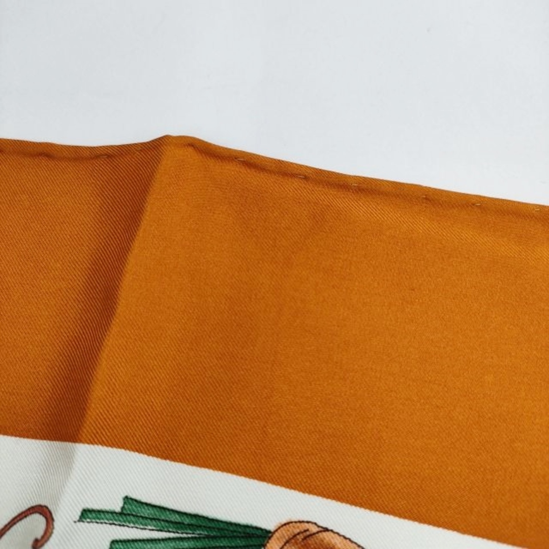 Gucci(グッチ)のGUCCI オールドグッチ ヴィンテージ 1960年代 V.Accornero 花 野菜 シルク スカーフ オレンジ レディース グッチ【中古】4-0413G◎ レディースのファッション小物(バンダナ/スカーフ)の商品写真
