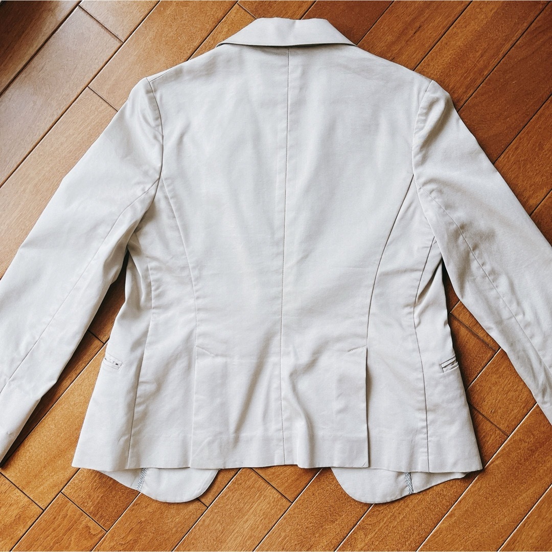 INED(イネド)のINED テーラードジャケット レディースのジャケット/アウター(テーラードジャケット)の商品写真