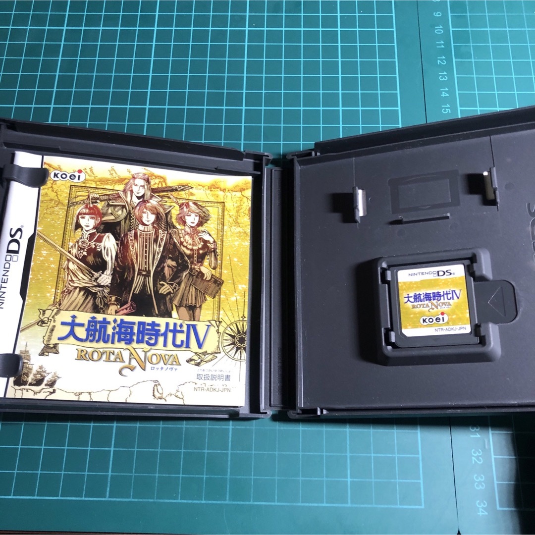 ニンテンドーDS(ニンテンドーDS)の大航海時代IV ROTA NOVA（ロッタ ノヴァ） エンタメ/ホビーのゲームソフト/ゲーム機本体(携帯用ゲームソフト)の商品写真