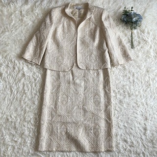 jun ashida - jun ashida  セットアップスーツ　ワンピース　シルク　ペイズリー　刺繍
