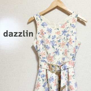 dazzlin ダズリン　ミニ　ワンピース　花柄　白　ピンク　青　袖なし