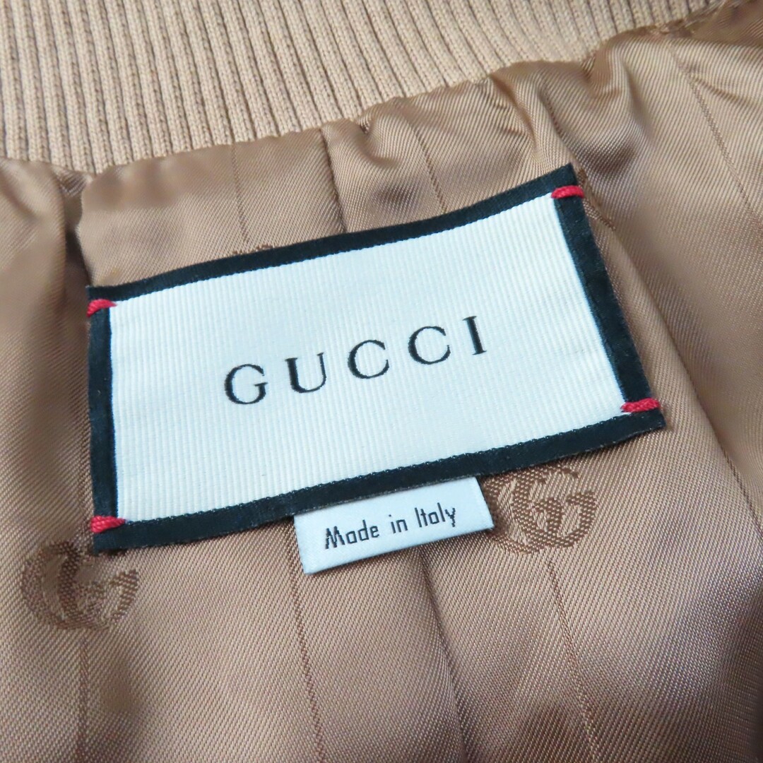 Gucci(グッチ)の極美品★GUCCI グッチ 20AW 635409 ラムスキン スウェードレザー ロゴワッペン付  レザージャケット ブラウン 40 イタリア製 正規品 レディース レディースのジャケット/アウター(その他)の商品写真