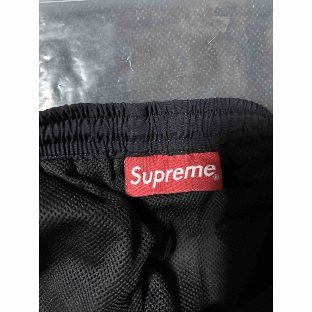 Supreme(シュプリーム)のSupreme Nylon Water Short  BLACK  S メンズのパンツ(ショートパンツ)の商品写真