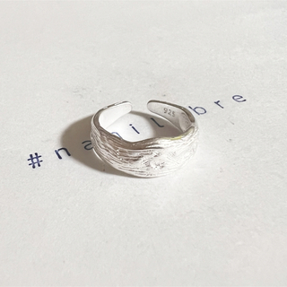 シルバーリング 925 銀 岩肌 エディパターン ミニマム 韓国 指輪④(リング(指輪))