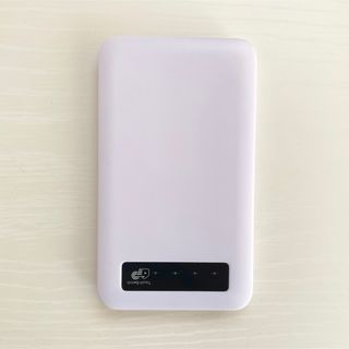 スリーコインズ(3COINS)の3coins モバイルバッテリー　充電器(バッテリー/充電器)