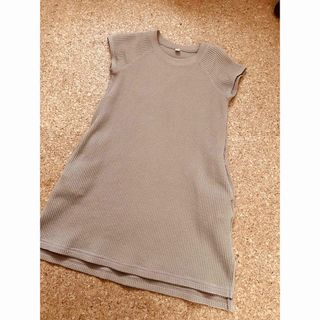 ユニクロ(UNIQLO)のユニクロ　ワッフル　ワンピース　110(ワンピース)