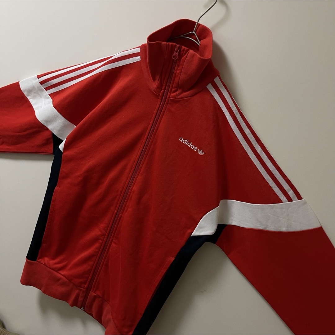 adidas - 70s復刻美品】アディダス刺繍トラックジャケット古着 adidas - 70s復刻美品】アディダス刺繍トラックジャケット古着