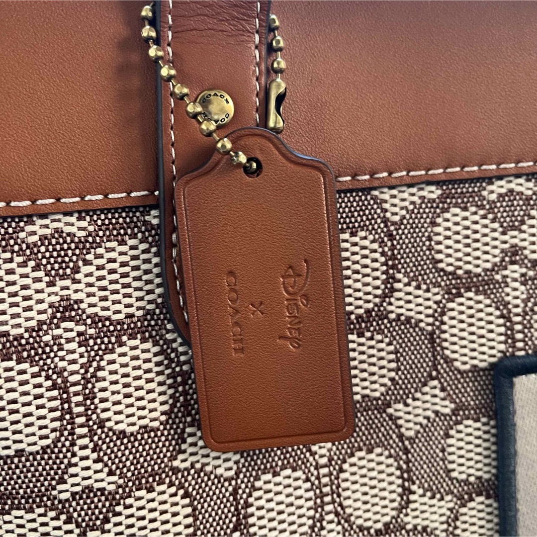 COACH(コーチ)の【DISNEY X COACH】フィールド トート 40・シグネチャー  レディースのバッグ(トートバッグ)の商品写真