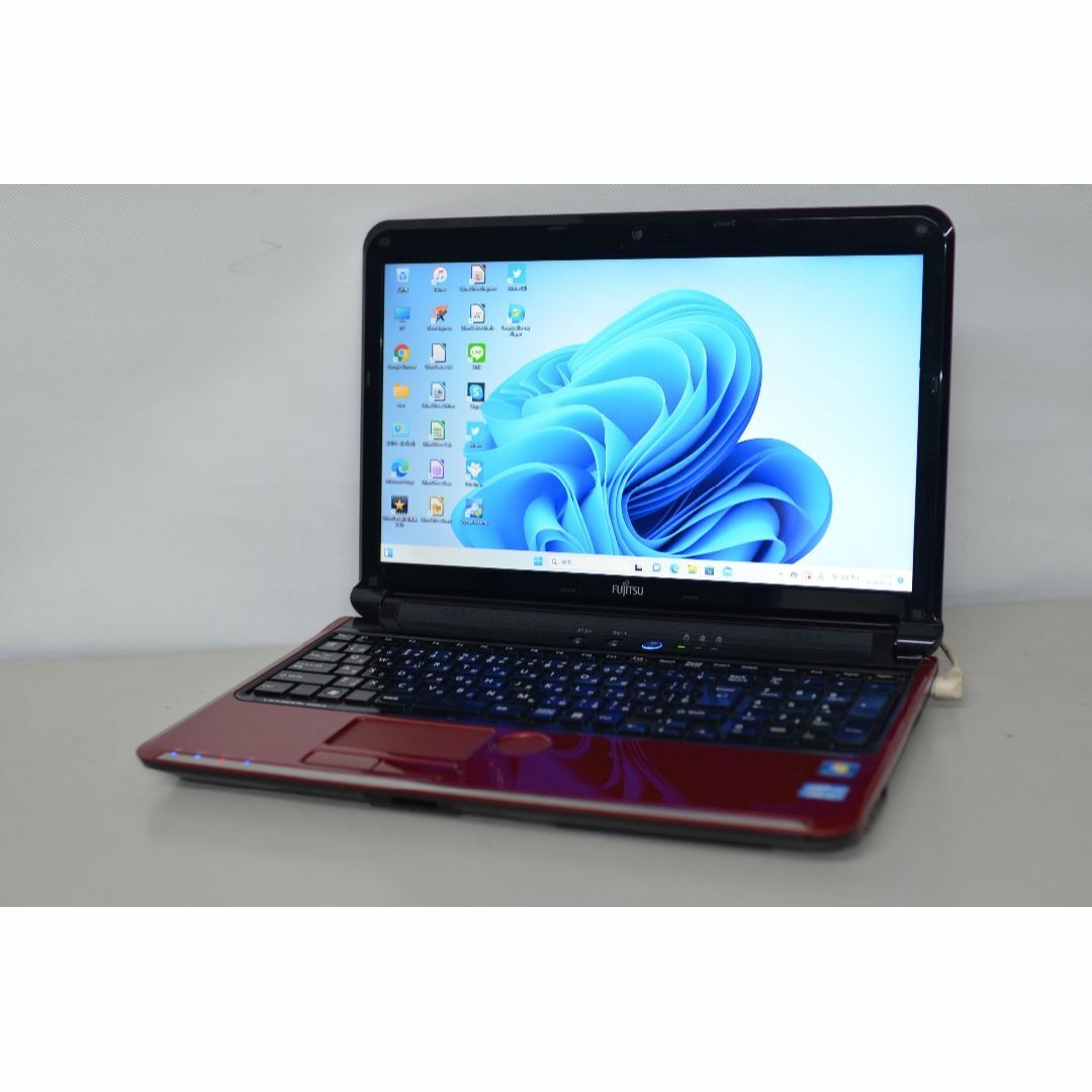 爆速SSD256GB 富士通 LIFEBOOK AH56/D i5-2520M スマホ/家電/カメラのPC/タブレット(ノートPC)の商品写真