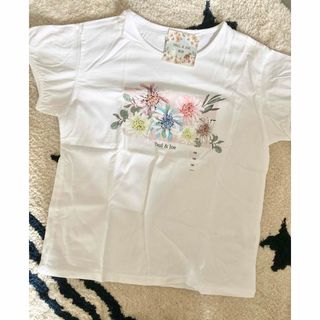 ユニクロ(UNIQLO)のユニクロ⚫︎ポール&ジョー⚫︎コラボ⚫︎UT⚫︎半袖Tシャツ⚫︎150⚫︎新品(Tシャツ/カットソー)