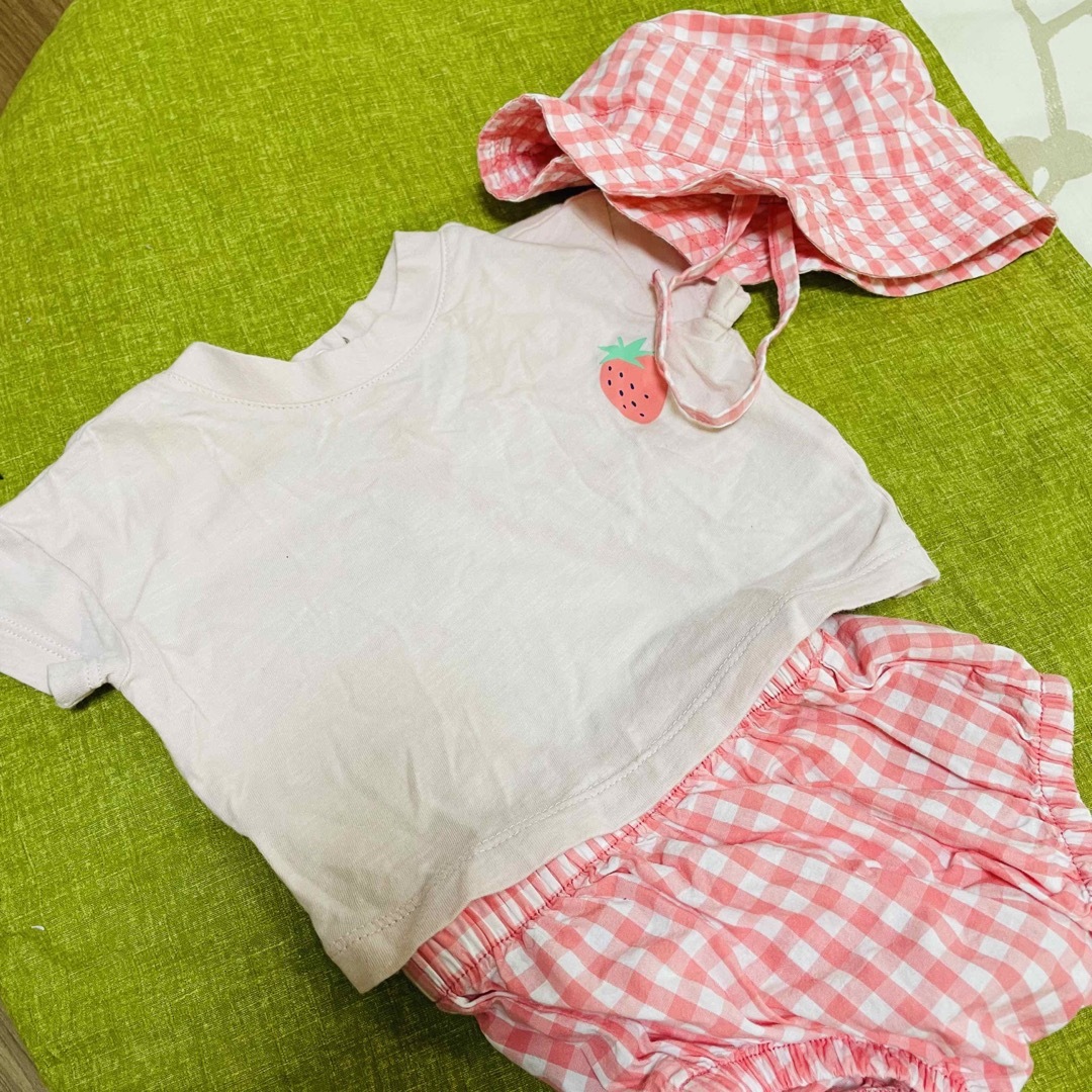 GAP Kids(ギャップキッズ)の半袖　ブルマ　帽子　60cm 3点セット　 キッズ/ベビー/マタニティのベビー服(~85cm)(Ｔシャツ)の商品写真