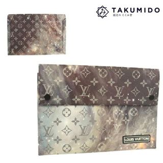 ルイヴィトン(LOUIS VUITTON)のルイヴィトン アルファ ポーチ トリプルポーチ 中古 M44177 モノグラム ギャラクシー ブラック系 LOUIS VUITTON 【中古】 | 小物入れ 宇宙 ファッション 小物 LV ビトン ブランド ABランク(ポーチ)