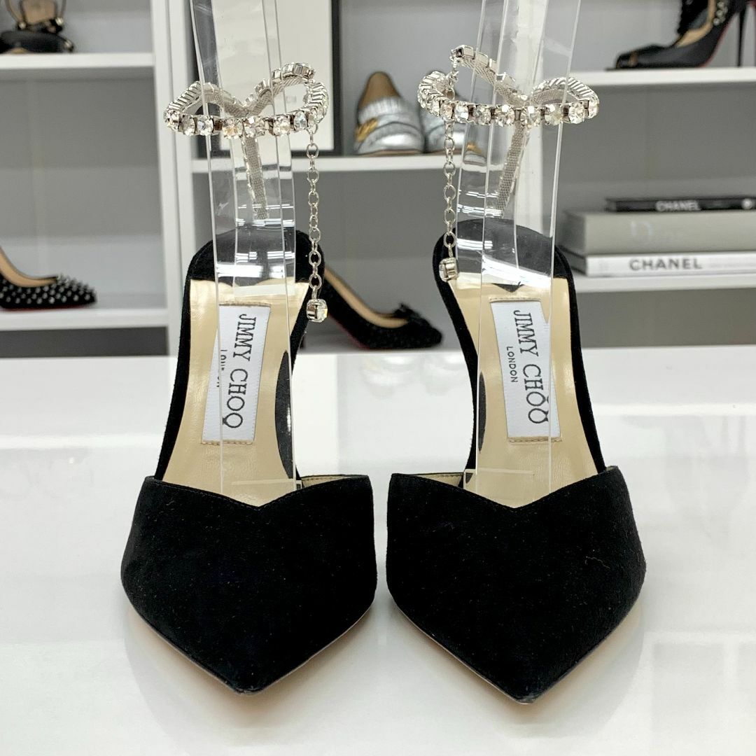 JIMMY CHOO(ジミーチュウ)の5719 未使用 ジミーチュウ スエード ビジュー アンクルストラップ パンプス レディースの靴/シューズ(ハイヒール/パンプス)の商品写真