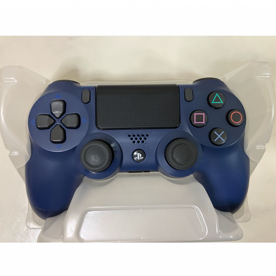 DUALSHOCK 4 ネイビー　PS4コントローラー エンタメ/ホビーのゲームソフト/ゲーム機本体(家庭用ゲーム機本体)の商品写真