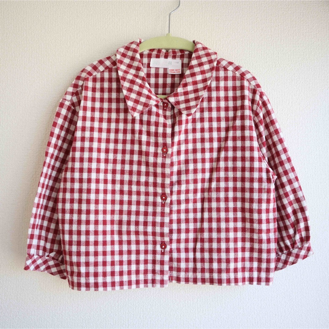 ZARA(ザラ)のZARA チェックシャツ 110 キッズ/ベビー/マタニティのキッズ服女の子用(90cm~)(Tシャツ/カットソー)の商品写真