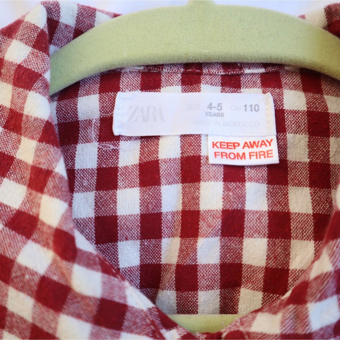 ZARA(ザラ)のZARA チェックシャツ 110 キッズ/ベビー/マタニティのキッズ服女の子用(90cm~)(Tシャツ/カットソー)の商品写真