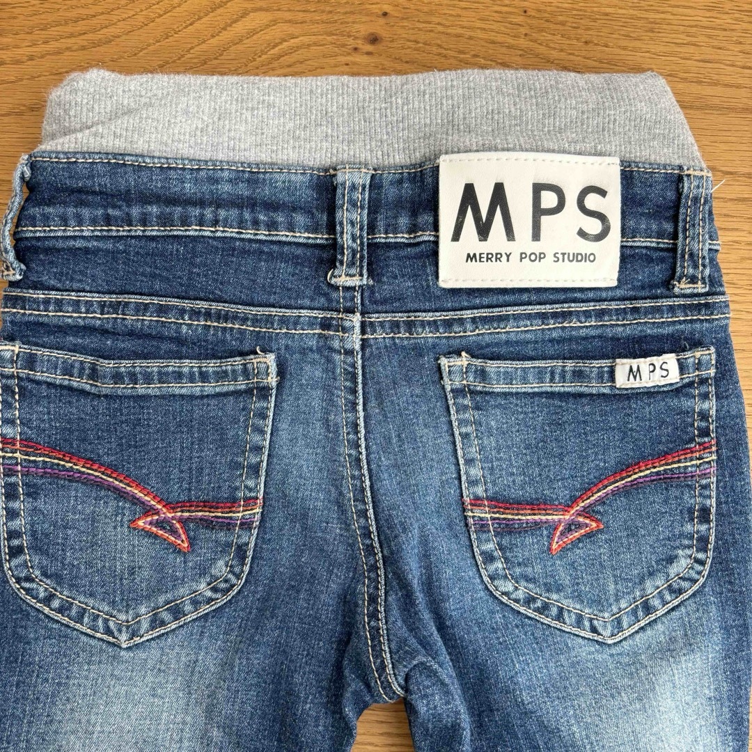 Right-on(ライトオン)のデニム　キッズ　ベビー　ジーンズ　MPS  110 キッズ/ベビー/マタニティのキッズ服男の子用(90cm~)(パンツ/スパッツ)の商品写真