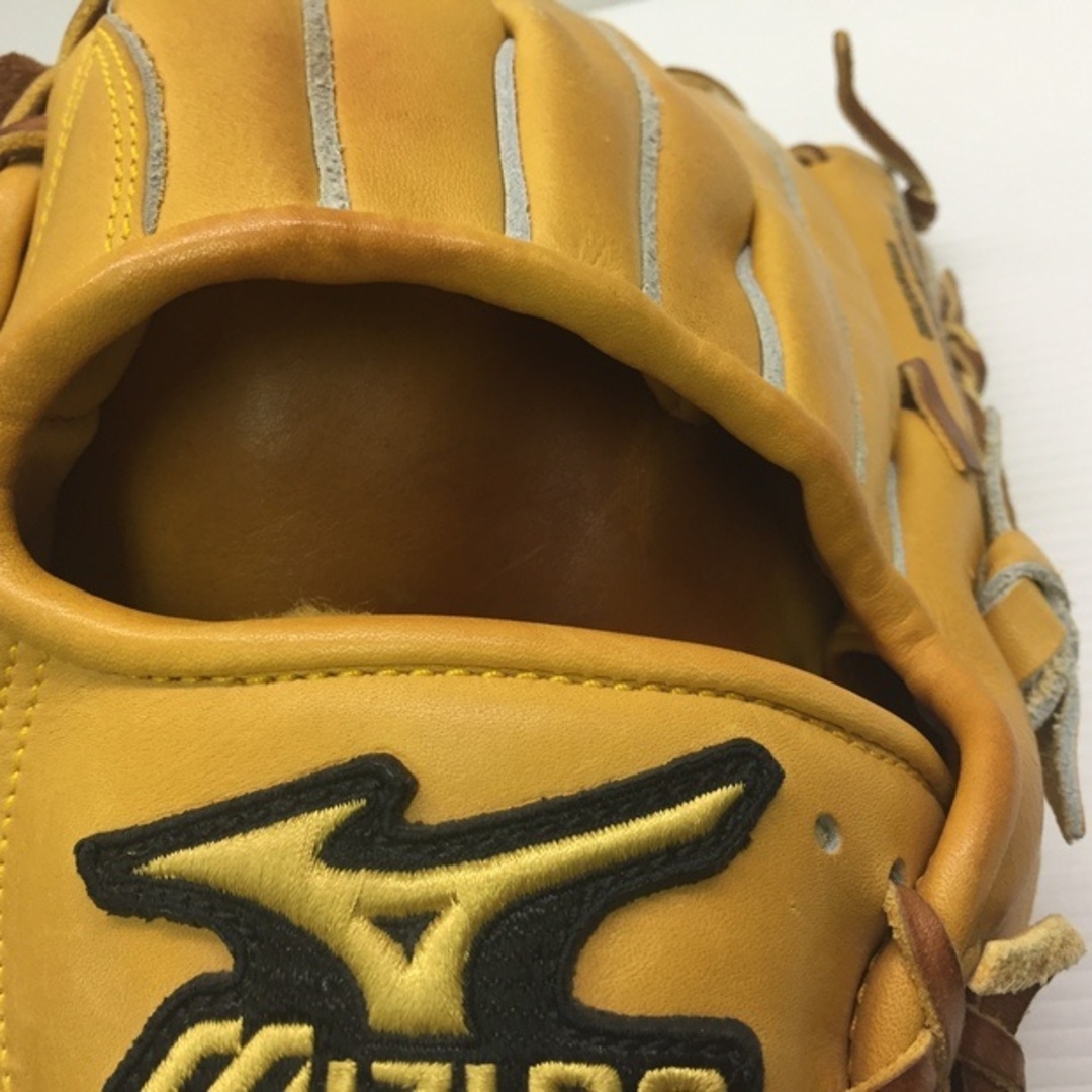 Mizuno Pro(ミズノプロ)の中古品 ミズノ MIZUNO ミズノプロ 硬式 外野手用グローブ 2GW18507 左投用 9834 スポーツ/アウトドアの野球(グローブ)の商品写真