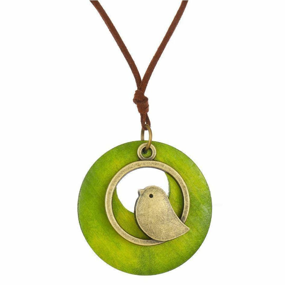 ウッドアクセサリー　鳥　緑　アジアン　木製ネックレス　エスニック　ヴィンテージ風 レディースのアクセサリー(ネックレス)の商品写真