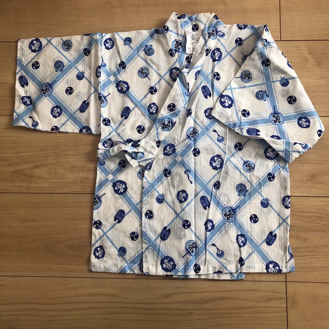 甚平　白　青　110㎝ キッズ/ベビー/マタニティのキッズ服男の子用(90cm~)(甚平/浴衣)の商品写真