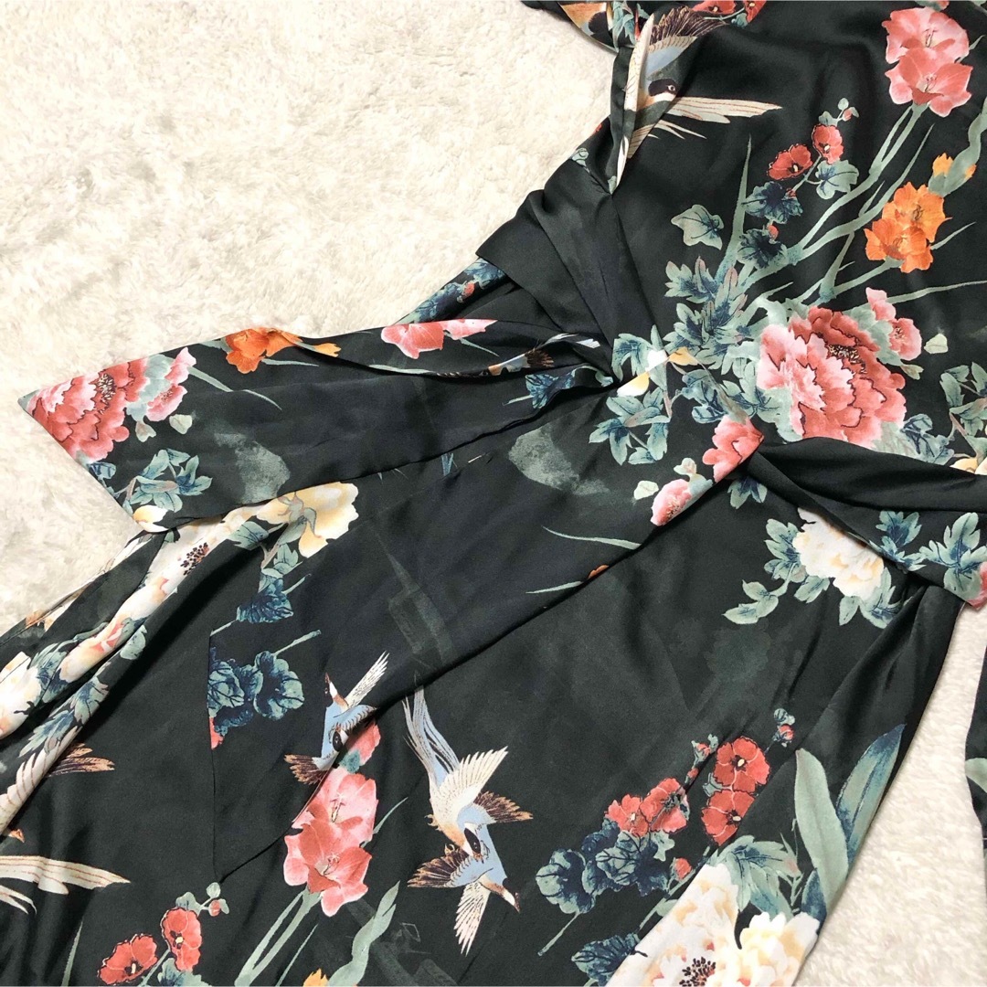 ZARA(ザラ)の【美品】ZARA ザラ　花柄　鳥柄　ワンピース　ベルト付き　ロングワンピース レディースのワンピース(ロングワンピース/マキシワンピース)の商品写真