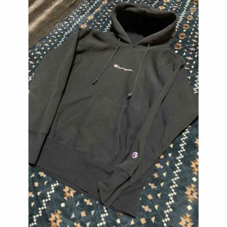 Champion - チャンピオン  リバースウィーブ　パーカー  黒　赤タグ