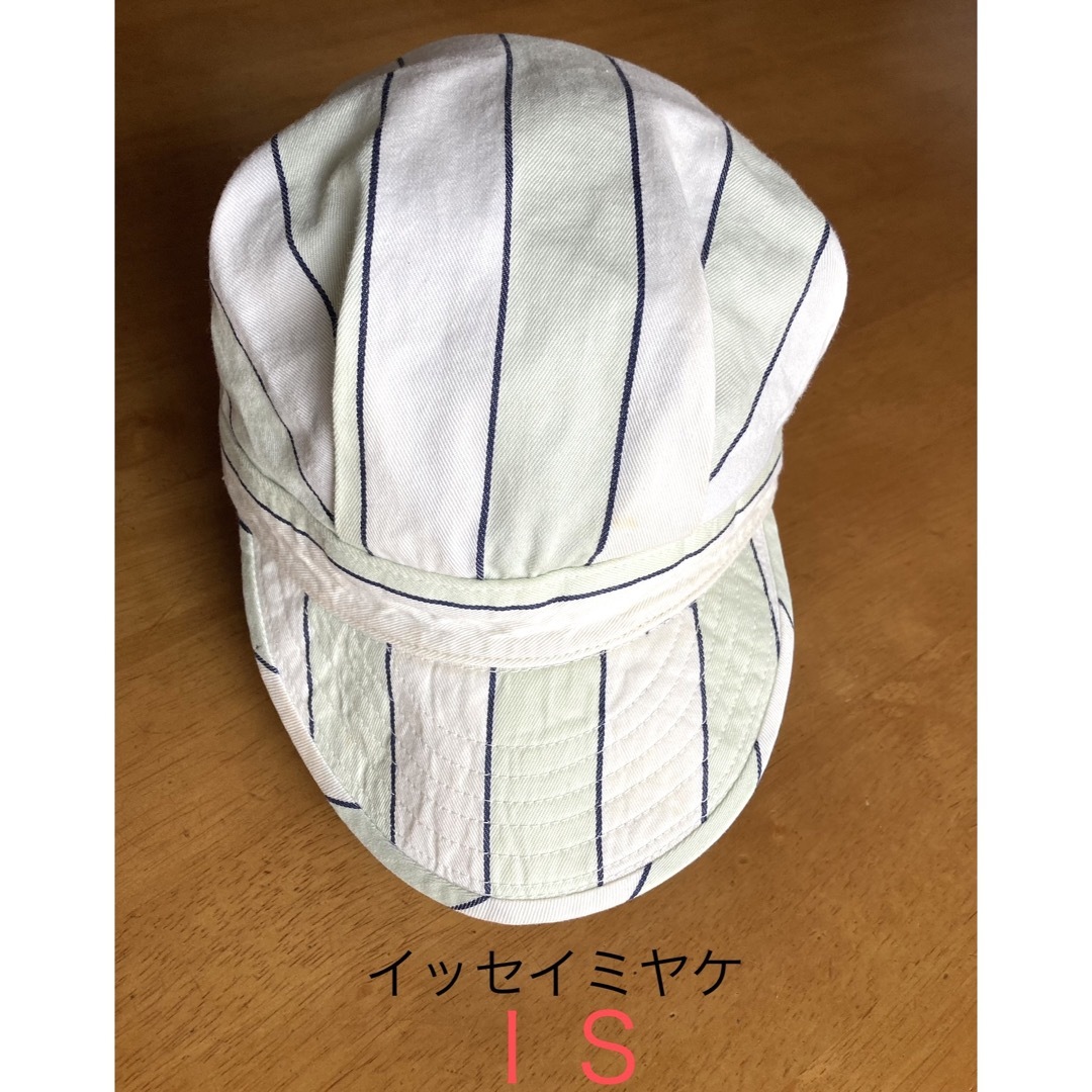 ISSEY MIYAKE(イッセイミヤケ)のイッセイミヤケ　ＩＳの帽子 レディースの帽子(ハット)の商品写真