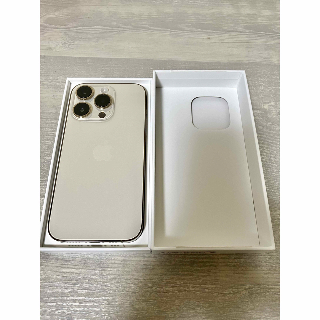 Apple(アップル)のiPhone14 Pro  ゴールド  128GB SIMフリー スマホ/家電/カメラのスマホアクセサリー(その他)の商品写真