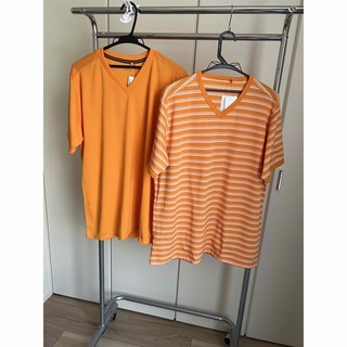 ユニクロ(UNIQLO)のUNIQLO ドライメッシュ Vネック　T　オレンジ　XL 2枚セット　未使用品(Tシャツ/カットソー(半袖/袖なし))