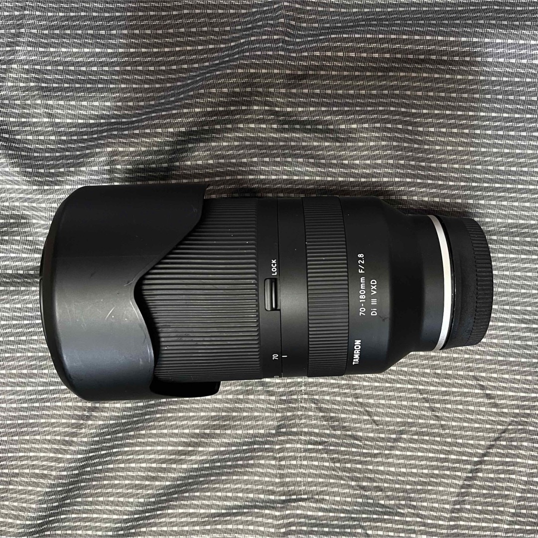 TAMRON(タムロン)のタムロン 70-180mm F/2.8 Di III VXD  A056ソニーE スマホ/家電/カメラのカメラ(レンズ(ズーム))の商品写真