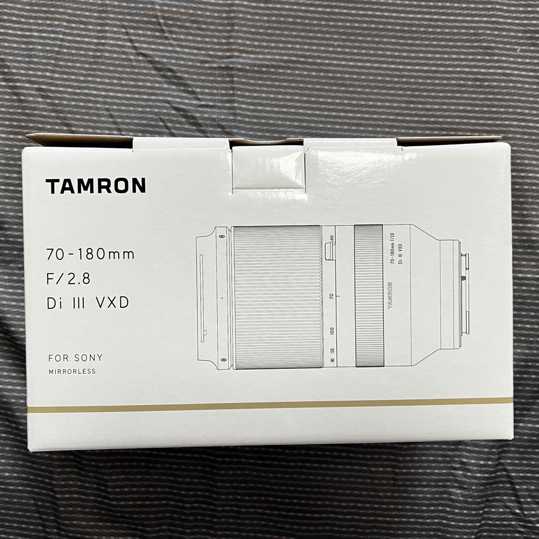 TAMRON(タムロン)のタムロン 70-180mm F/2.8 Di III VXD  A056ソニーE スマホ/家電/カメラのカメラ(レンズ(ズーム))の商品写真