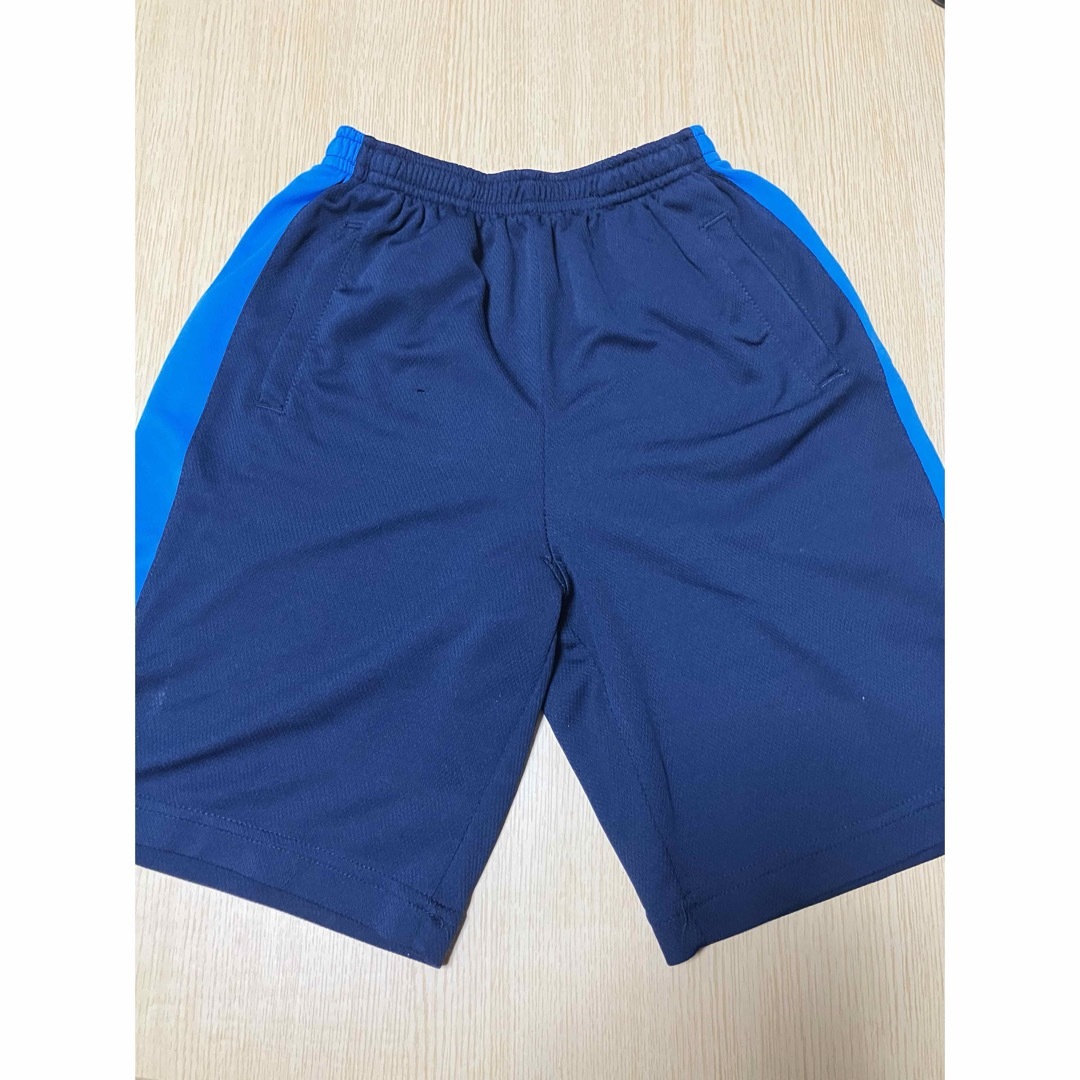 ハーフパンツ　ジャージ　140 サッカー　パジャマ　部屋着 キッズ/ベビー/マタニティのキッズ服男の子用(90cm~)(パンツ/スパッツ)の商品写真