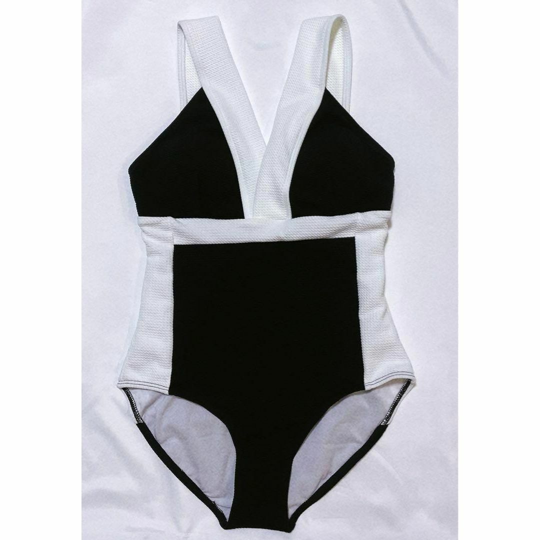 可愛い❤️お洒落 M 水着 韓国  黒 ミニワンピ 盛る 小胸 体型カバー レディースの水着/浴衣(水着)の商品写真