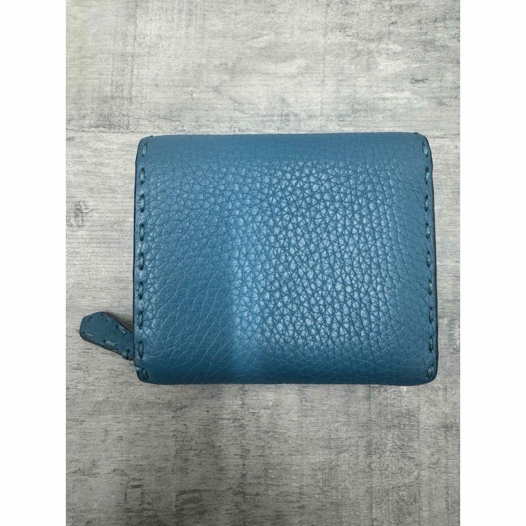 FENDI(フェンディ)のFENDI フェンディ　財布　ウォレット　ターコイズブルー　8M0339  レディースのファッション小物(財布)の商品写真